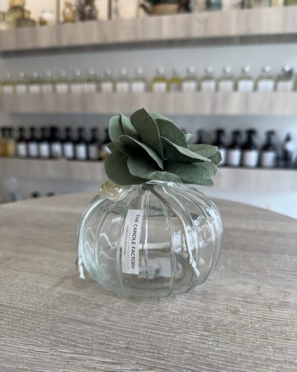 DIFUSOR PETISO CON ROSETA BLANCA
