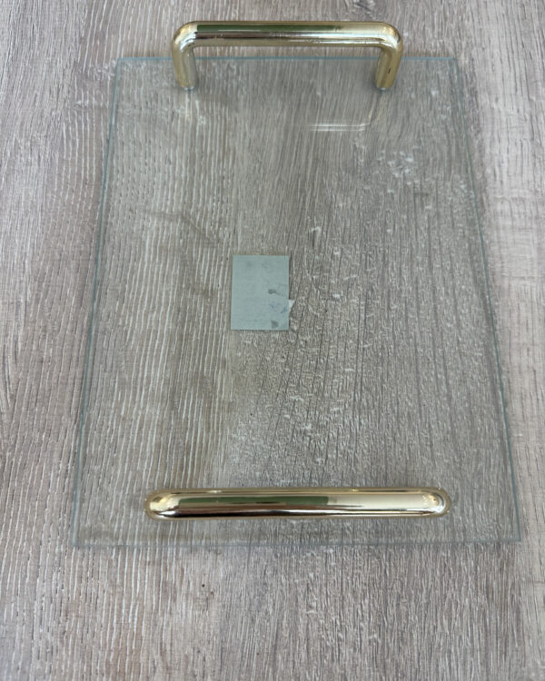 BANDEJA VIDRIO RECTANGULAR CON MANIJAS DORADAS